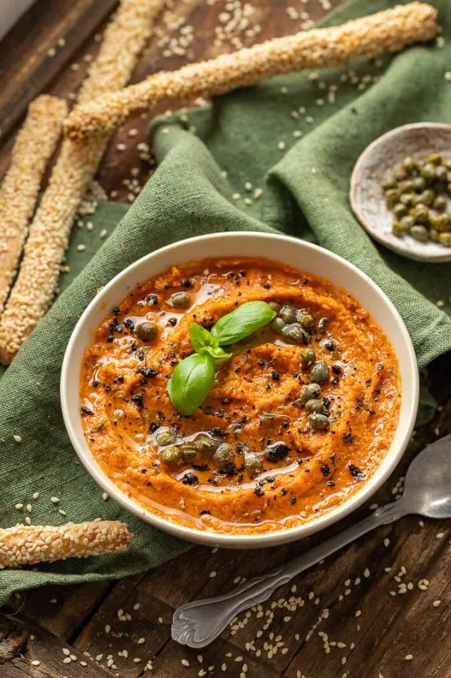 hummus di pomodori secchi