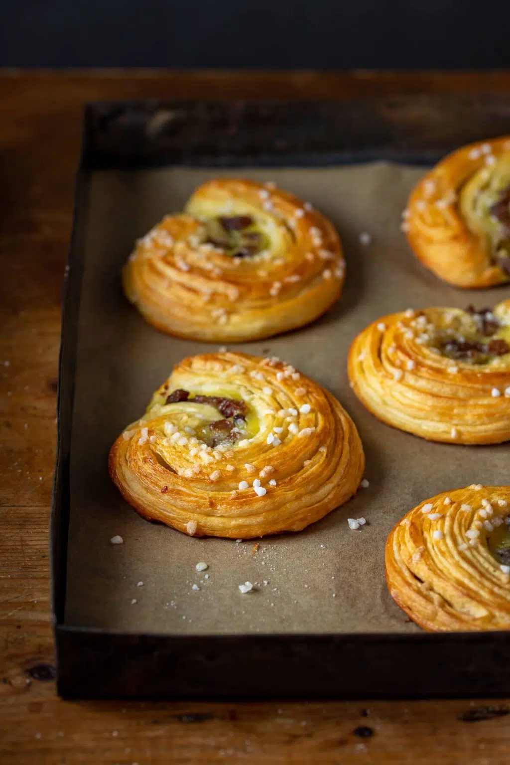 chiocciole alla crema e uvetta